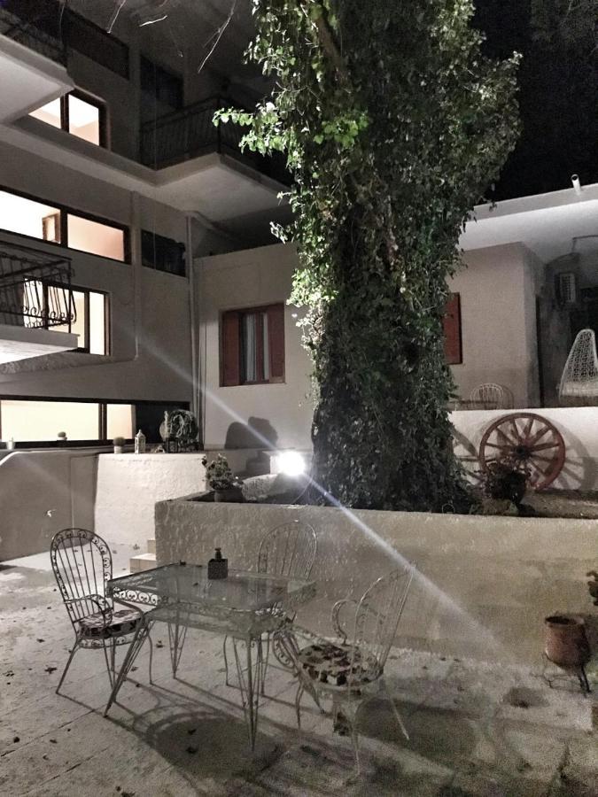 Hotel Kastri Garden Apartment Loutra Edipsou  Exterior photo